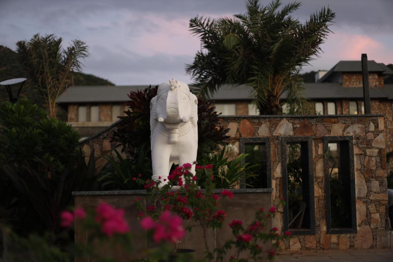 Pushkara Resort And Spa Eksteriør billede